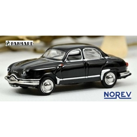 Panhard Dyna Z12 berline 1957 noire