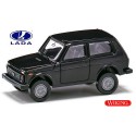 Lada Niva 1600 (1976) noire avce crochet d'attelage