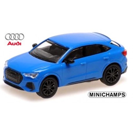 Audi RS Q3 Sportback (2019) bleu turbo