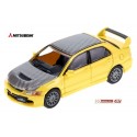 Mitsubishi Lancer Evolution IX (2005) jaune "toit et capot Carbone"