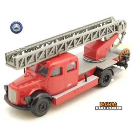 MB L 311 cabine double camion échelle pompiers