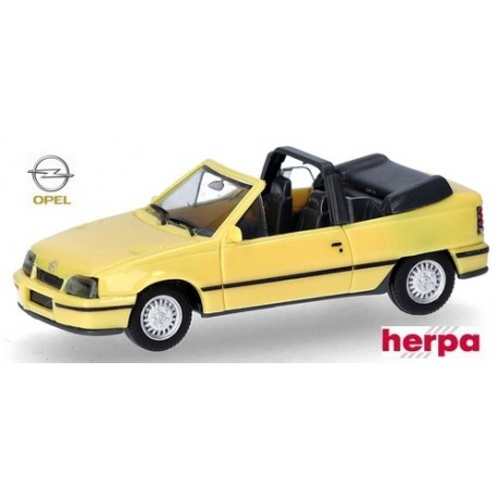 Opel Kadett E Gsi Cabrio (1987) jaune jamaïque