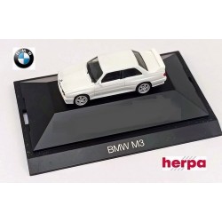 BMW M3 (E30 - 1986) blanche (en Boite PC)