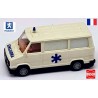 Peugeot J5 (1982) ambulance (modèle Praliné)